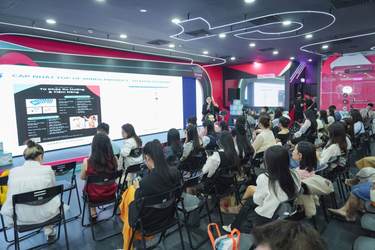 Chia sẻ thực tế từ chuyên gia về xu hướng Tiktok